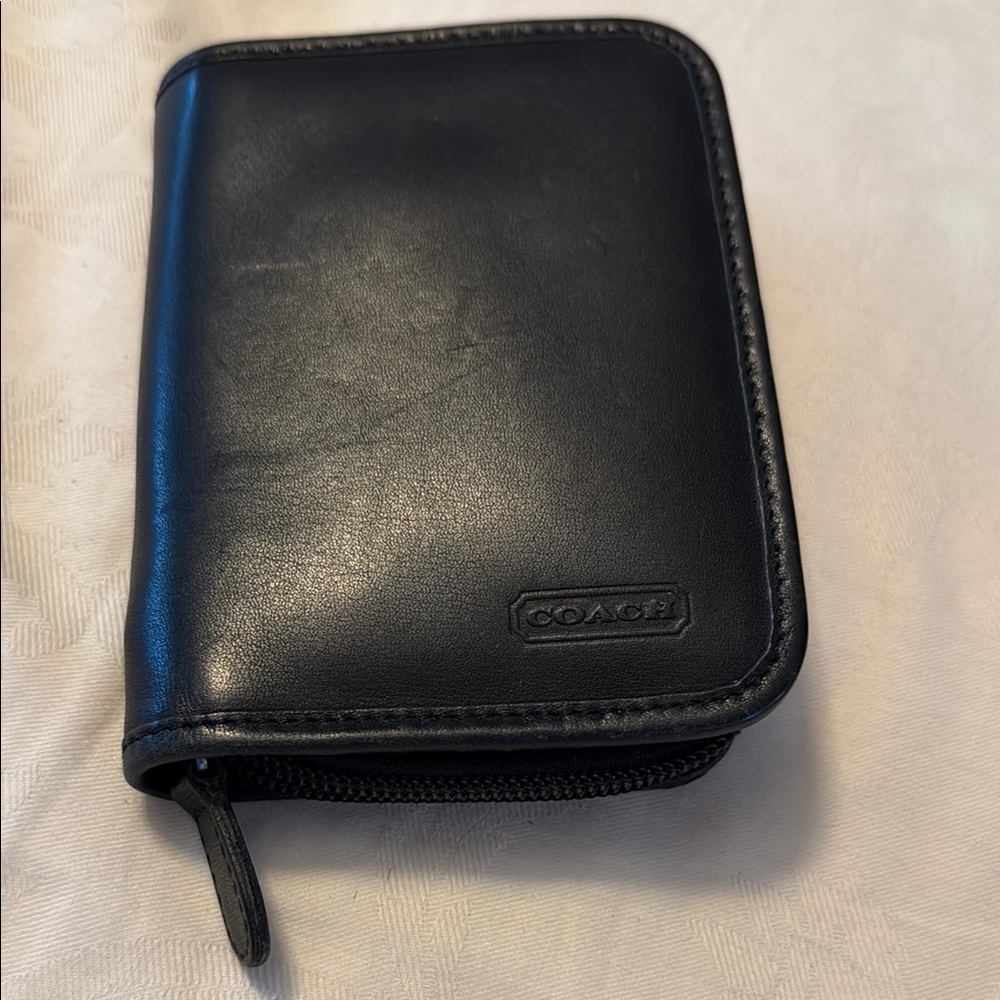 Coach Black Leather Zip Wallet